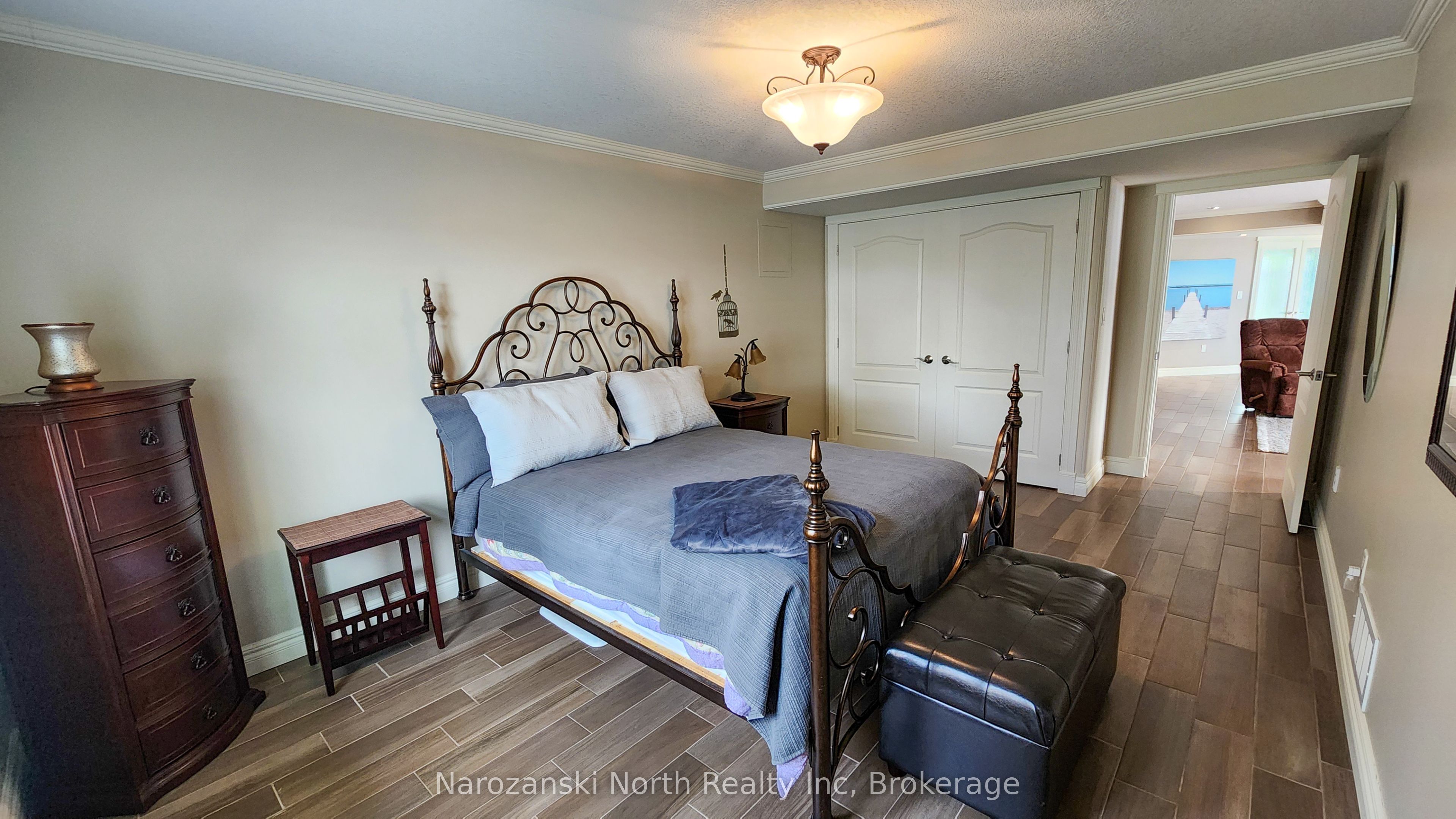 8 Telesphore Street Property Photo 25