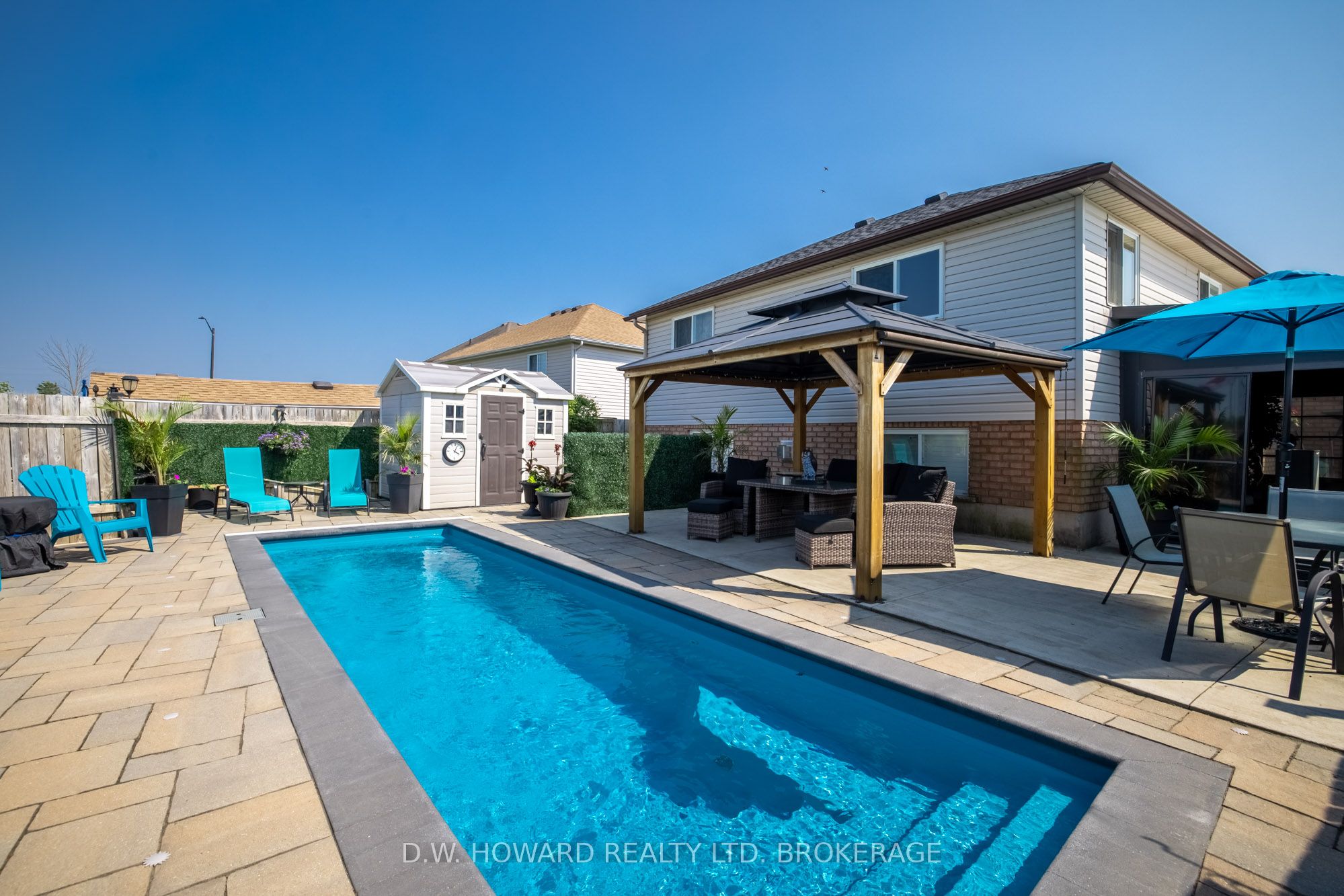 15 Meadowlark Drive Property Photo 2