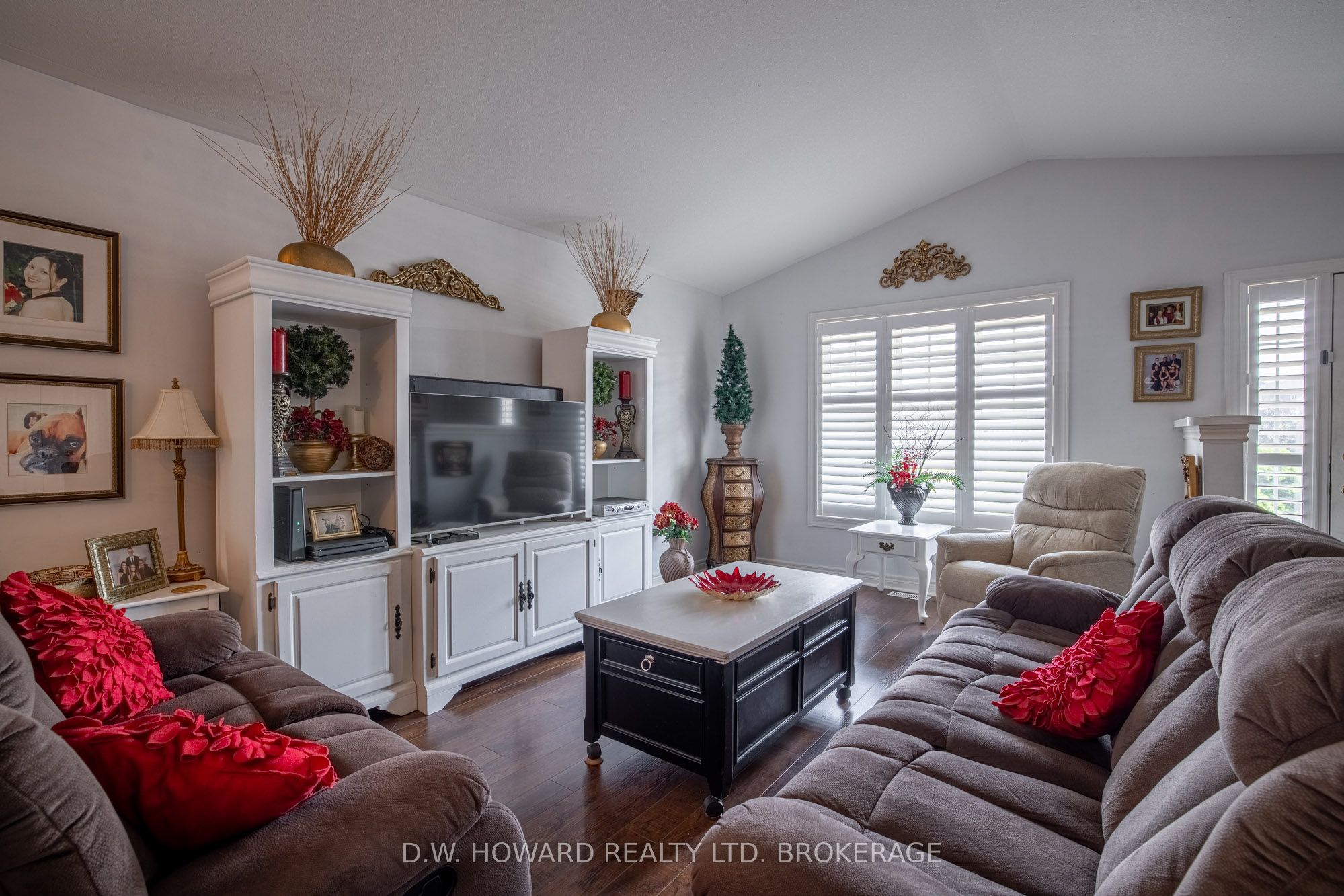 15 Meadowlark Drive Property Photo 8