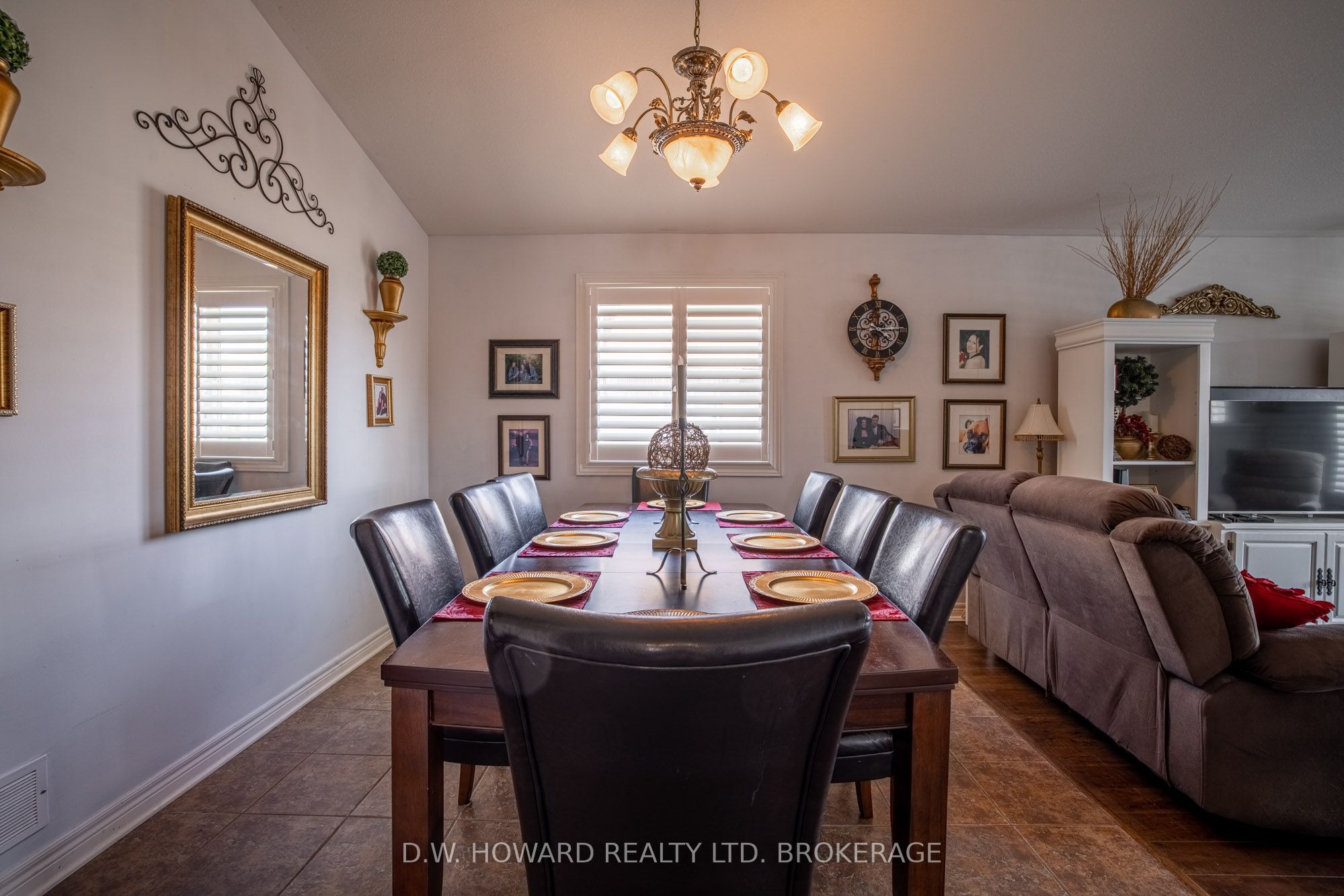 15 Meadowlark Drive Property Photo 10