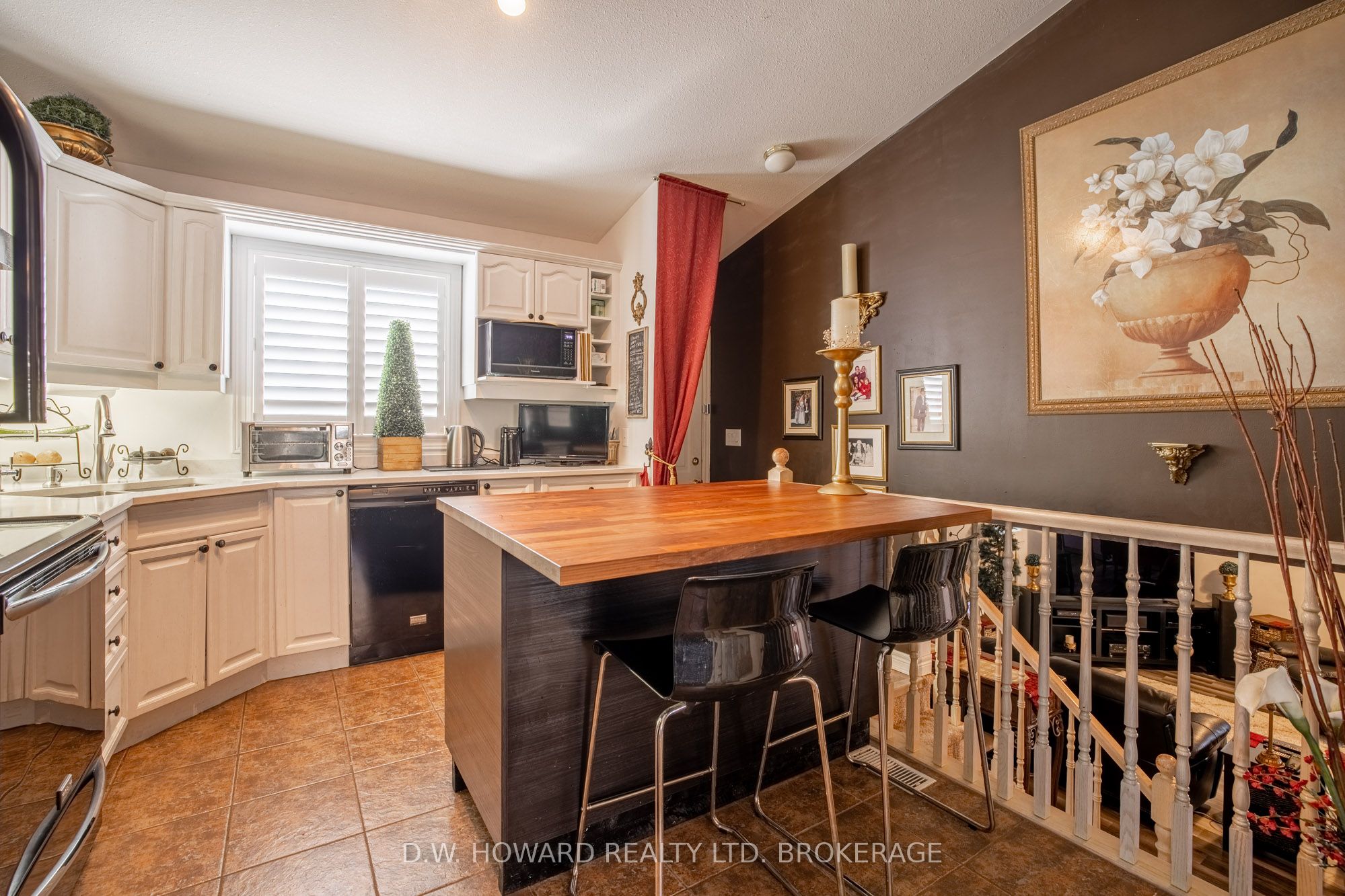 15 Meadowlark Drive Property Photo 13