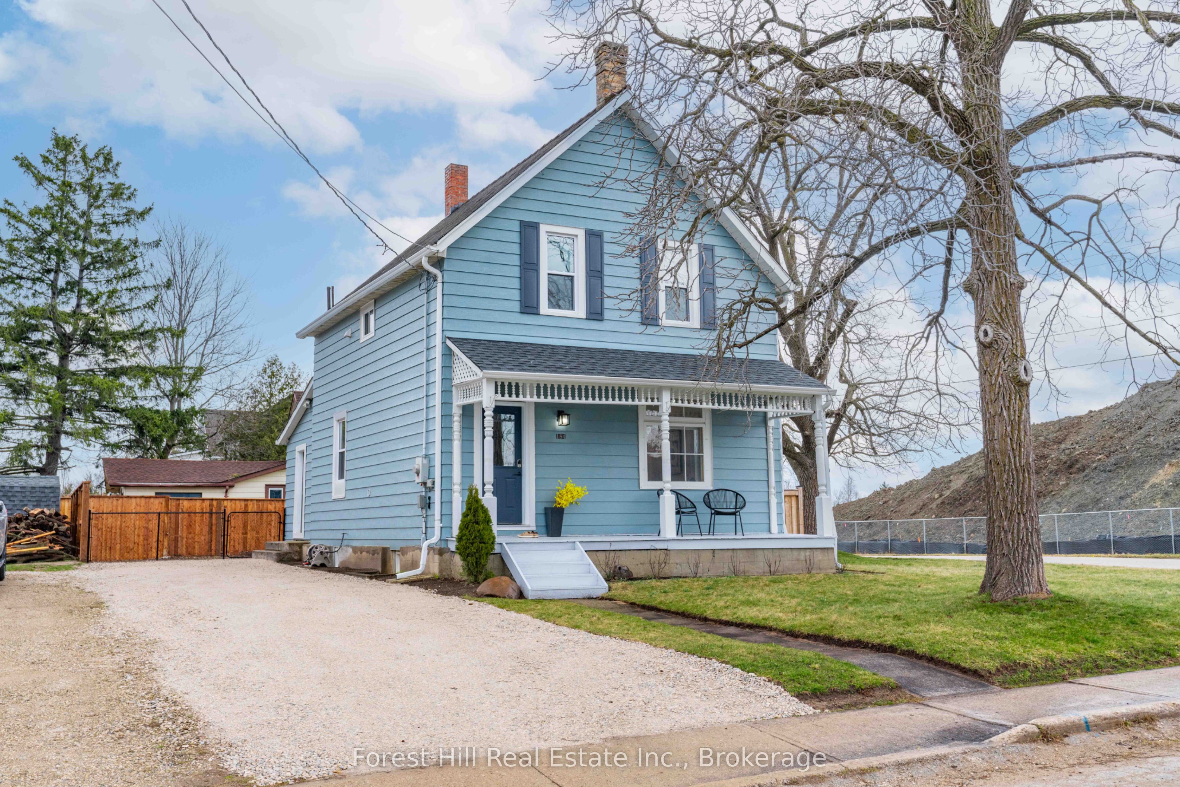 184 BOUCHER Street Property Photo 1