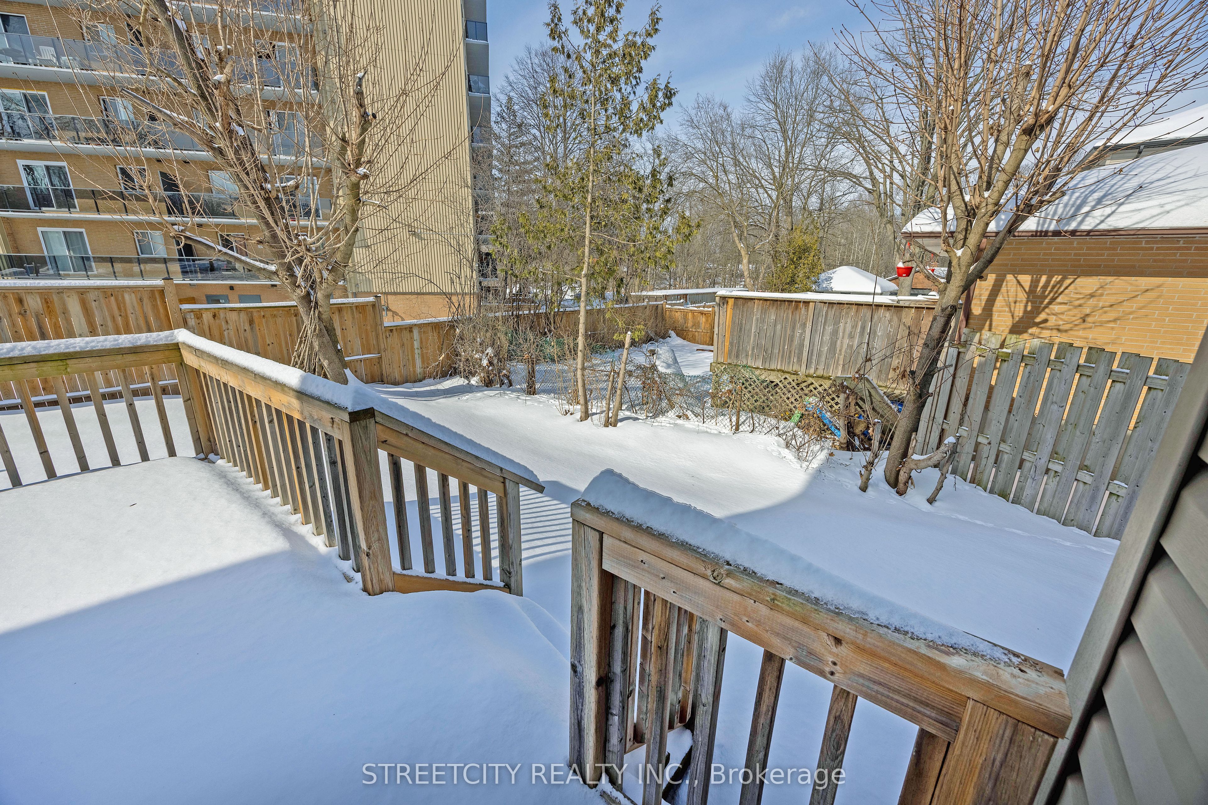 490 Phyllis Street Property Photo 25