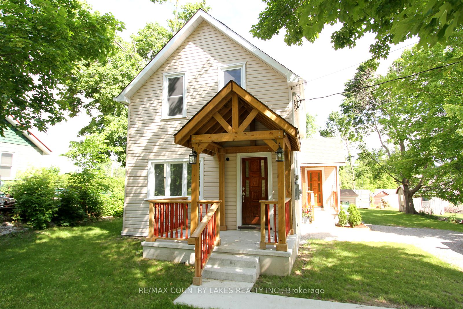18 John Street Property Photo 1