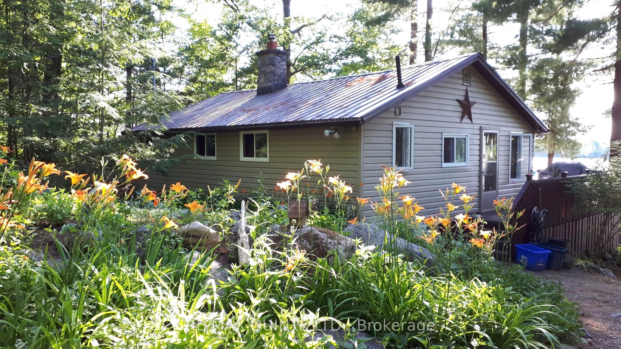 44 Setter Lane Property Photo 1