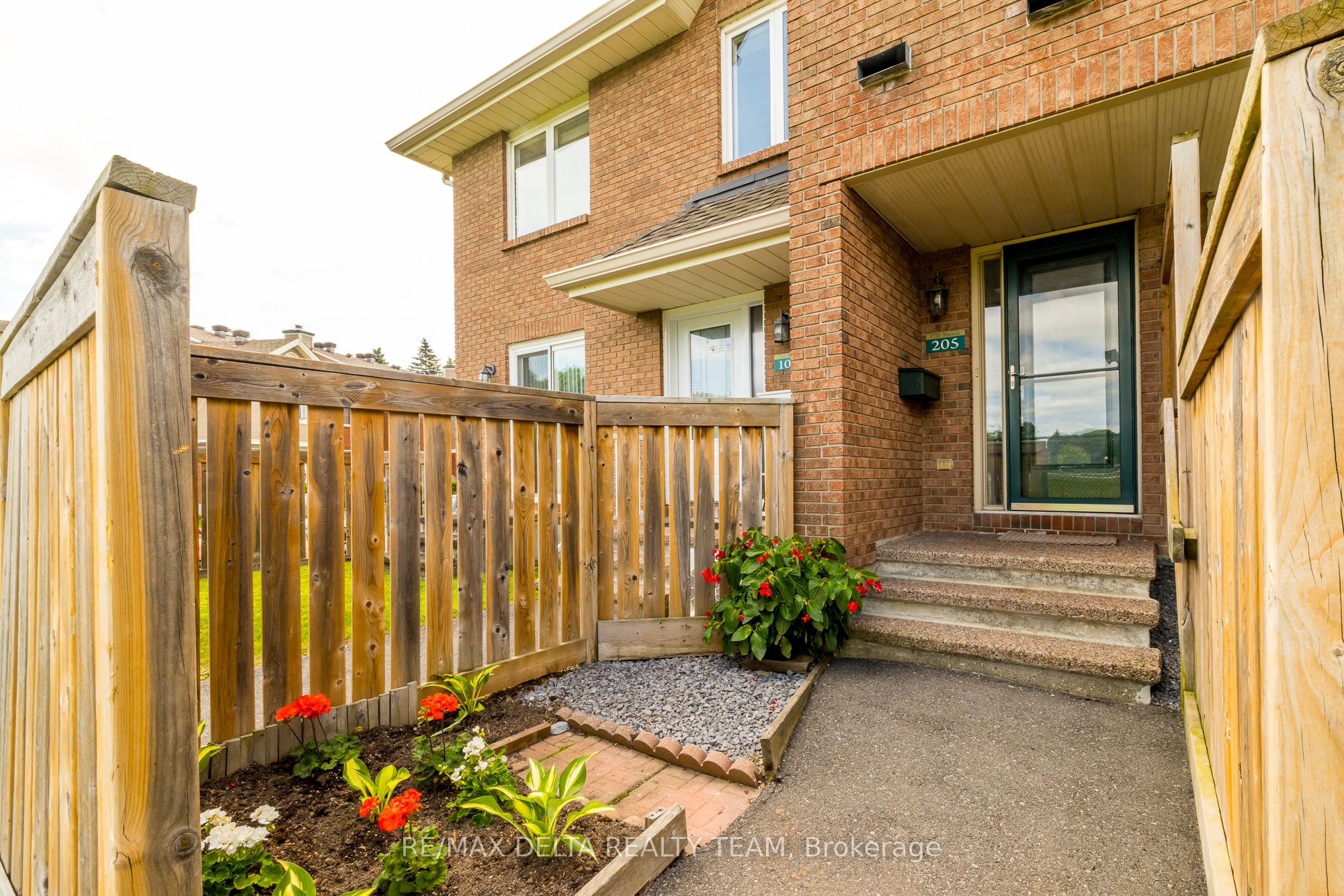 #205 - 1720 Marsala Crescent Property Photo 1
