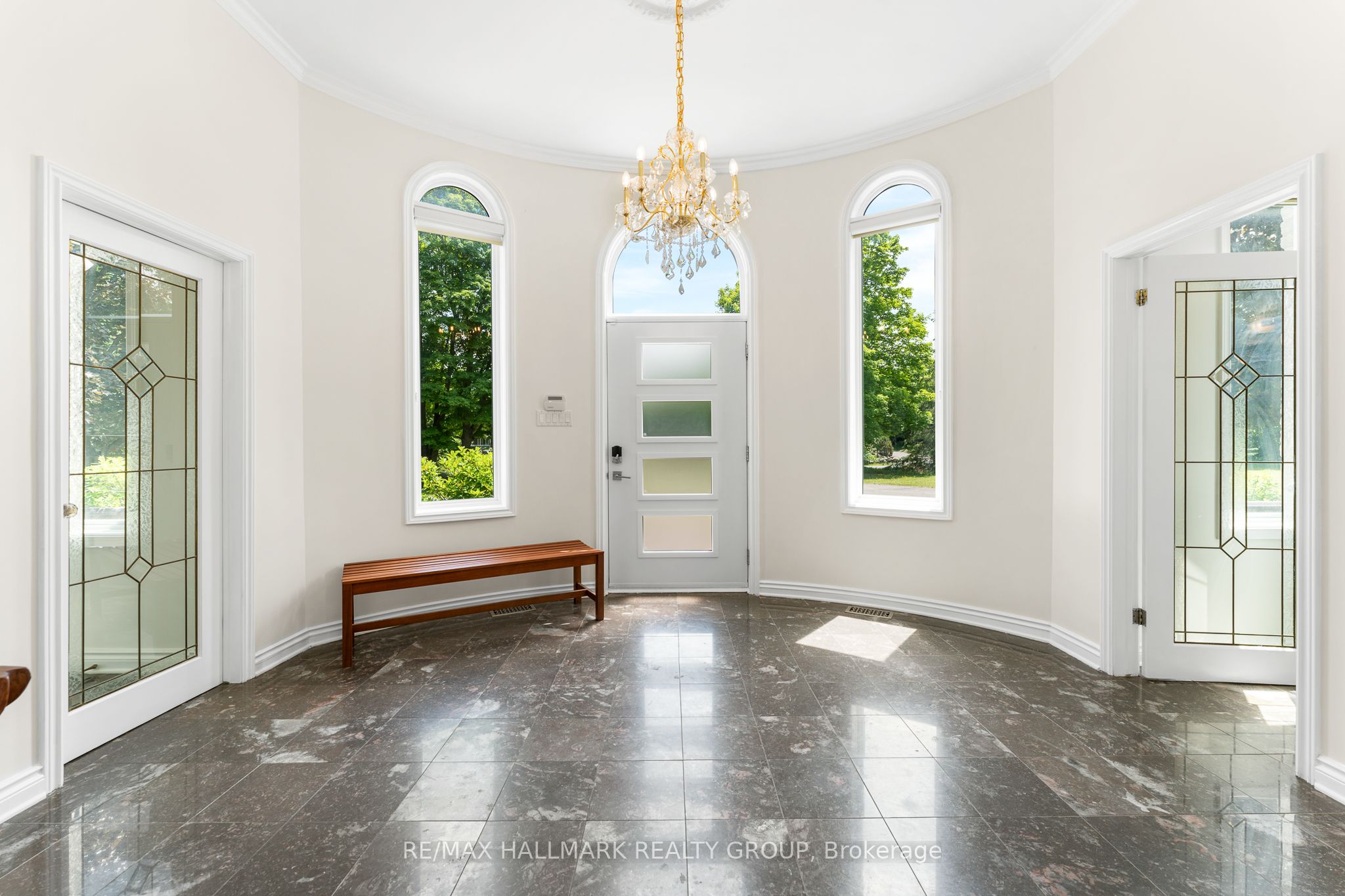 5749 Knights Drive Property Photo 3