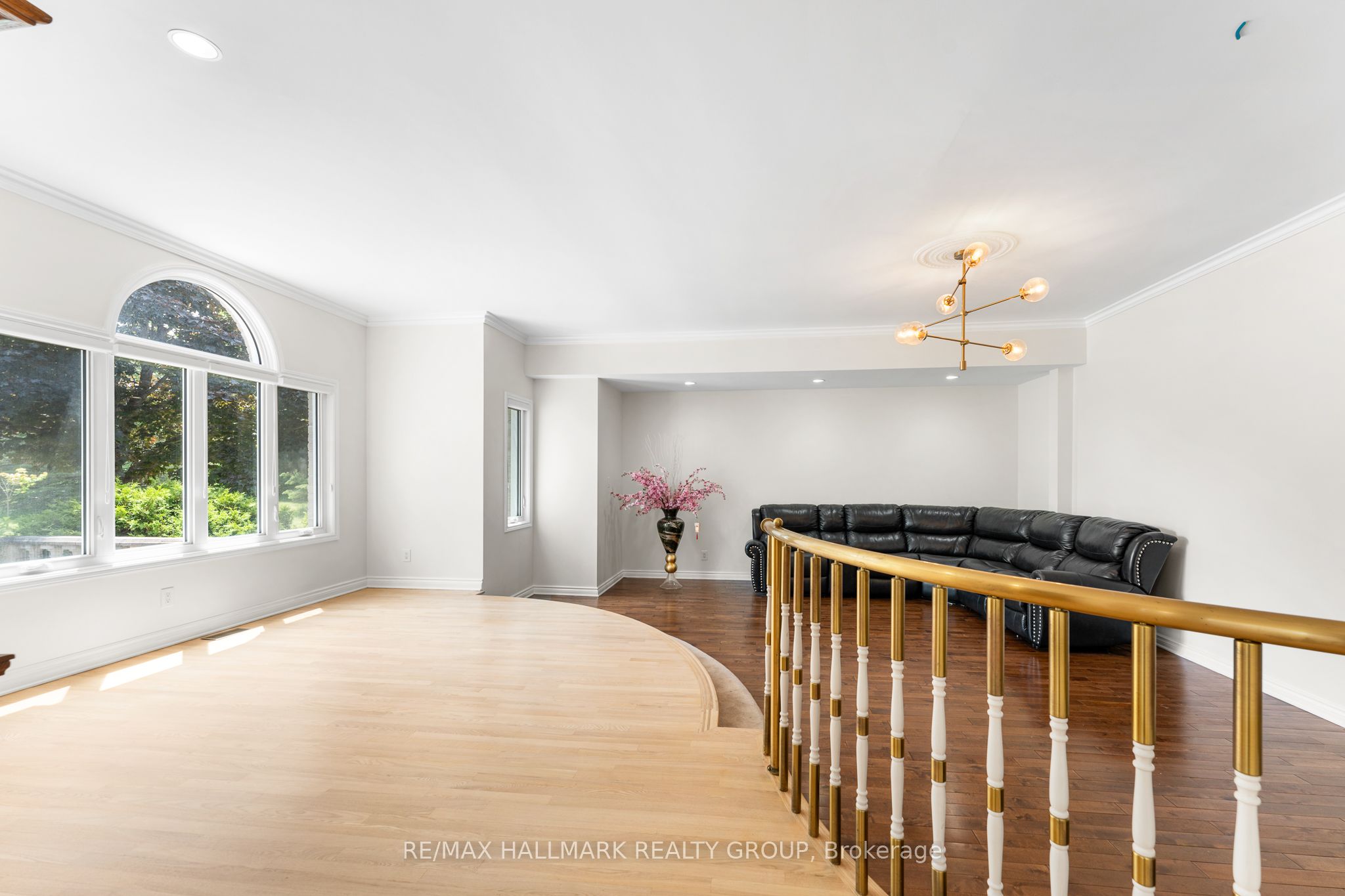 5749 Knights Drive Property Photo 6