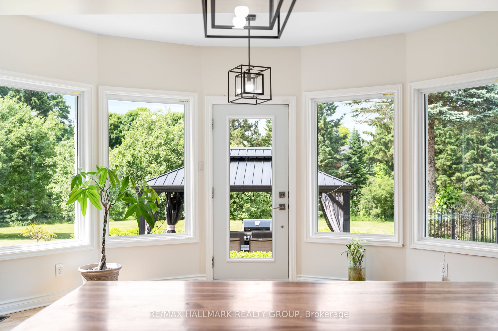 5749 Knights Drive Property Photo 18