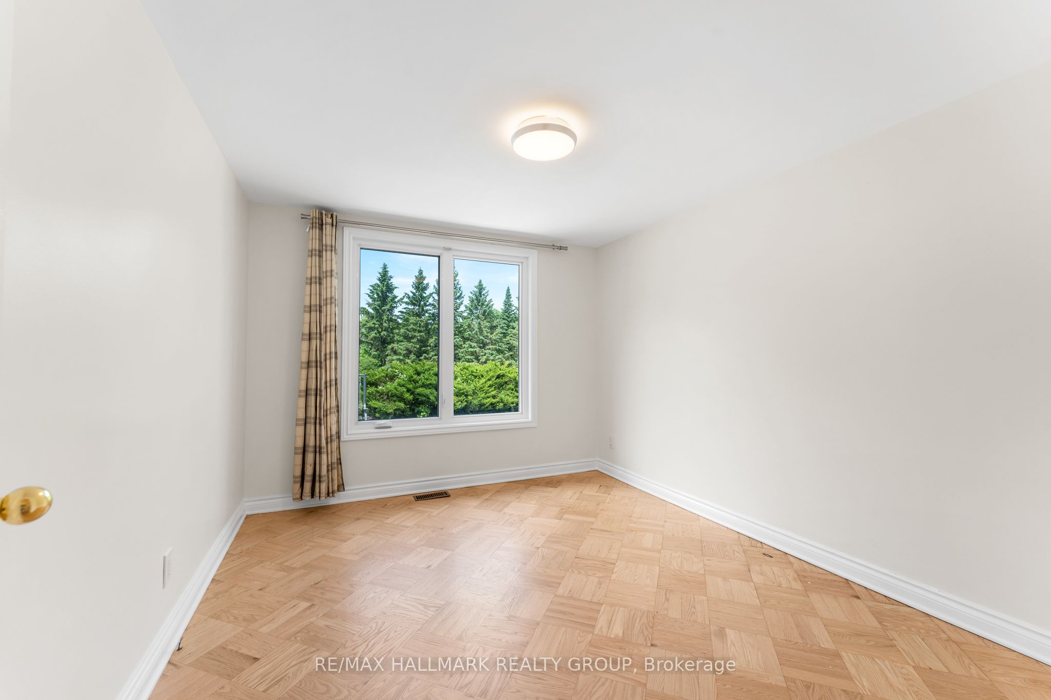 5749 Knights Drive Property Photo 21