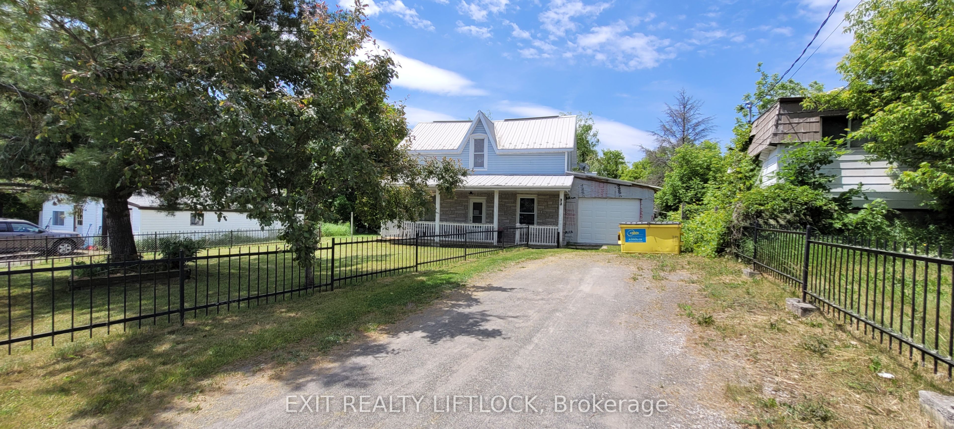 33 Hayes Street Property Photo 1