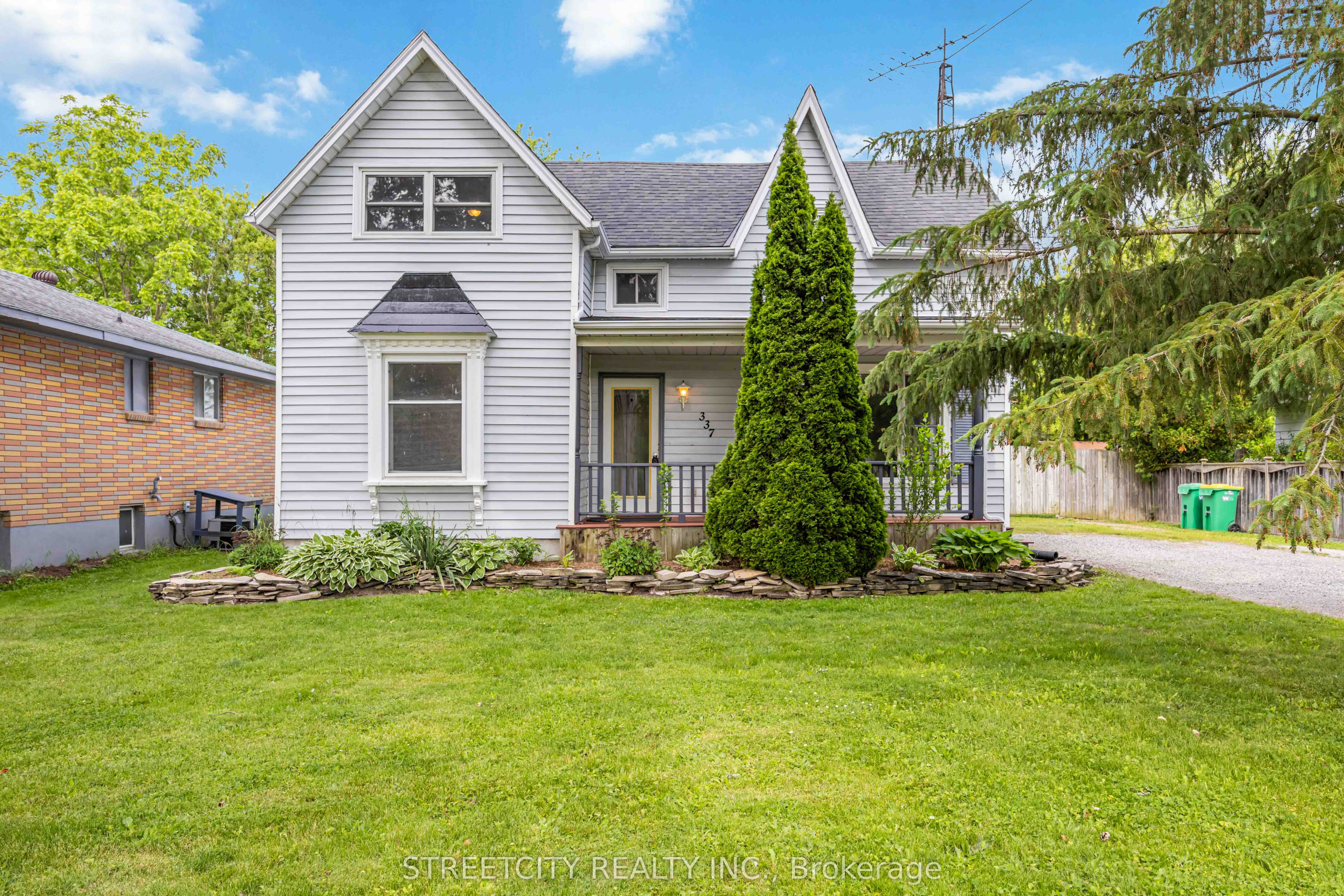 337 Eureka St