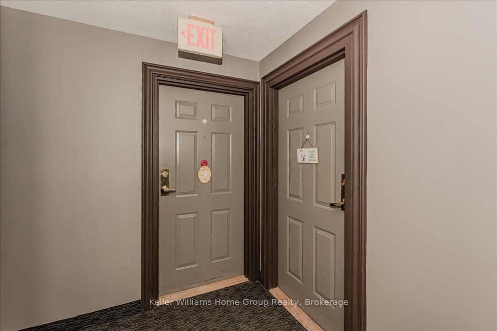 245 Queen Street W 301 Property Photo 5