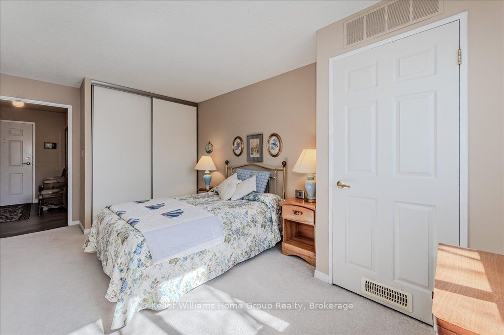 245 Queen Street W 301 Property Photo 30