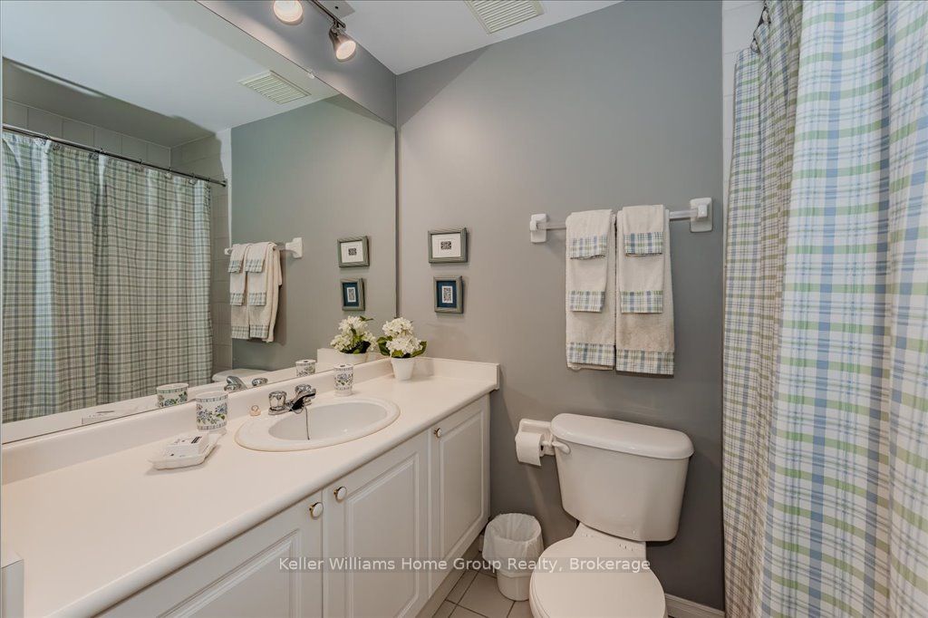 245 Queen Street W 301 Property Photo 31