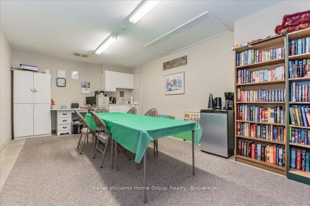 245 Queen Street W 301 Property Photo 38