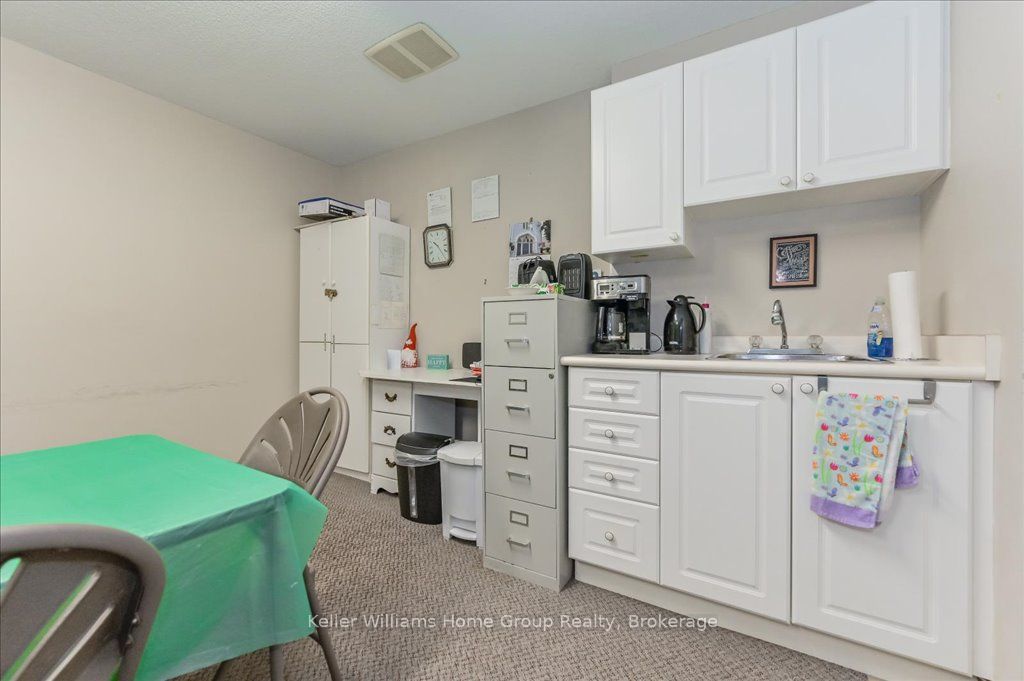 245 Queen Street W 301 Property Photo 39