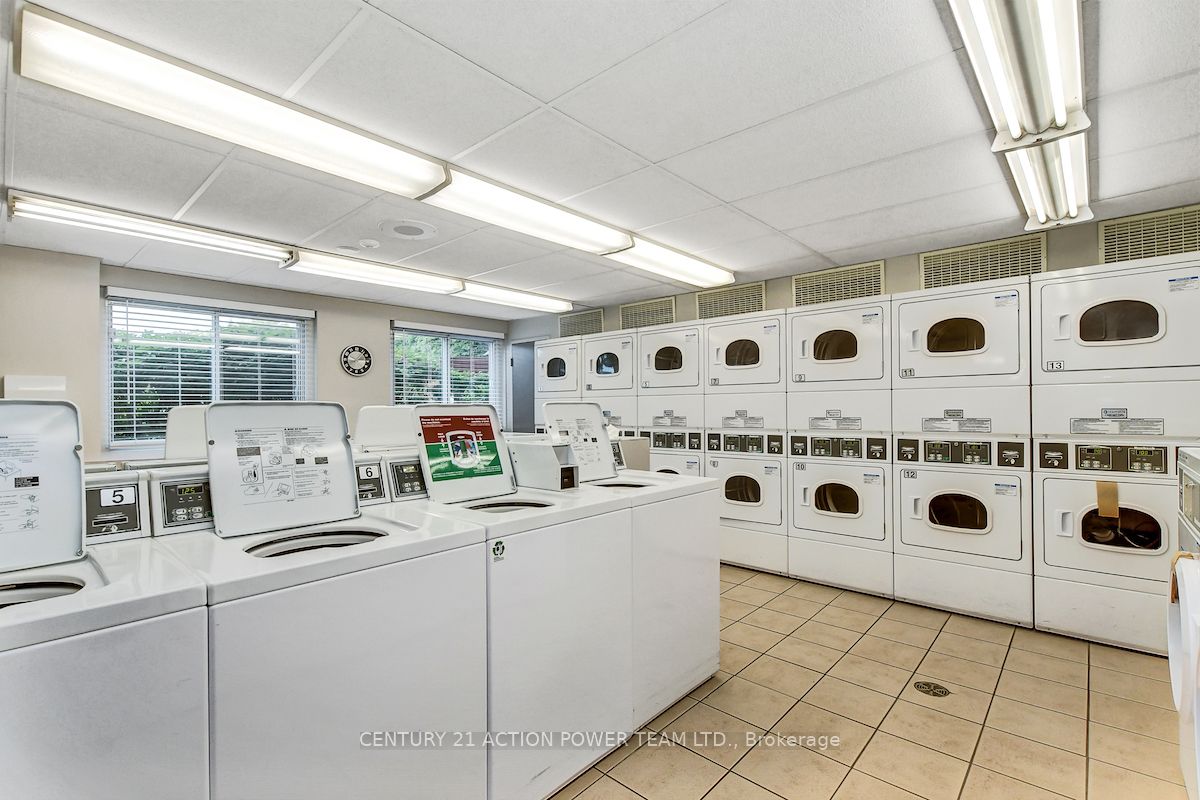 915 Elmsmere Road 707 Property Photo 15