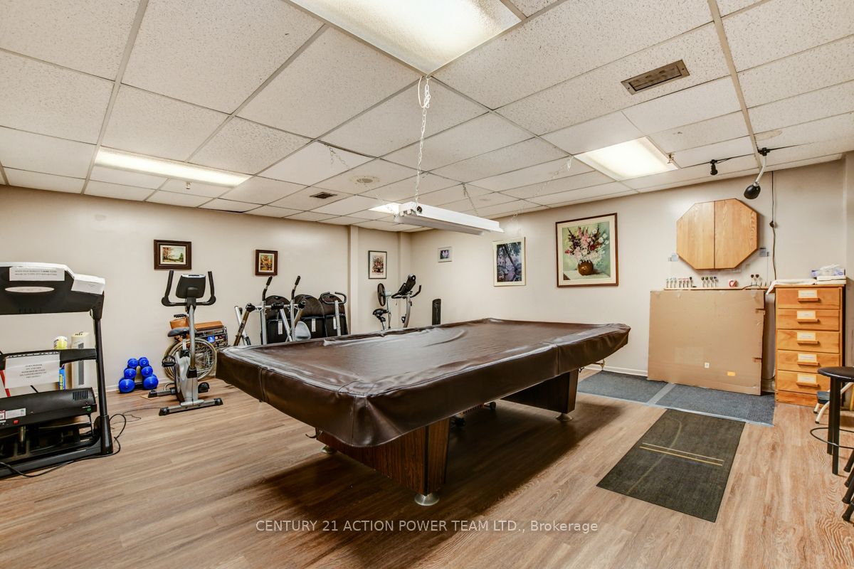 915 Elmsmere Road 707 Property Photo 17