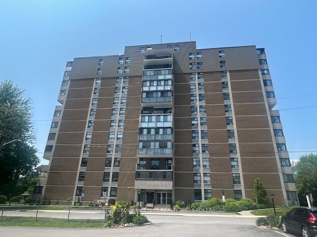 #501 - 2 Mowat Avenue