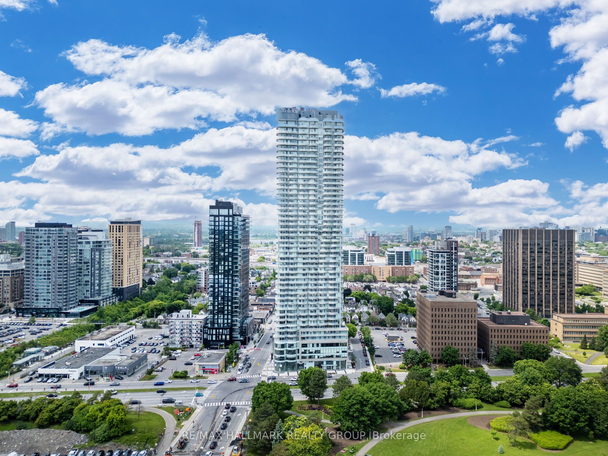 #4005 - 805 Carling Avenue Property Photo 1