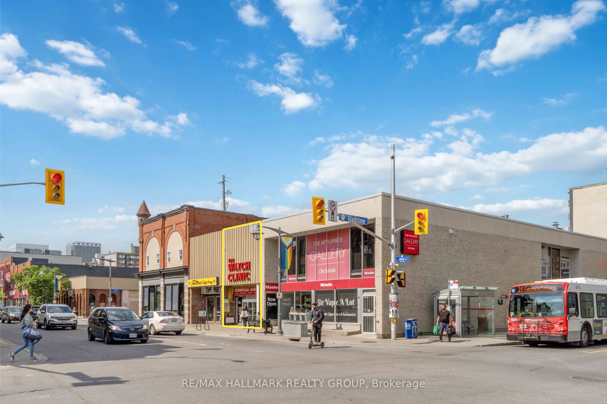 431 Bank Street Property Photo 2