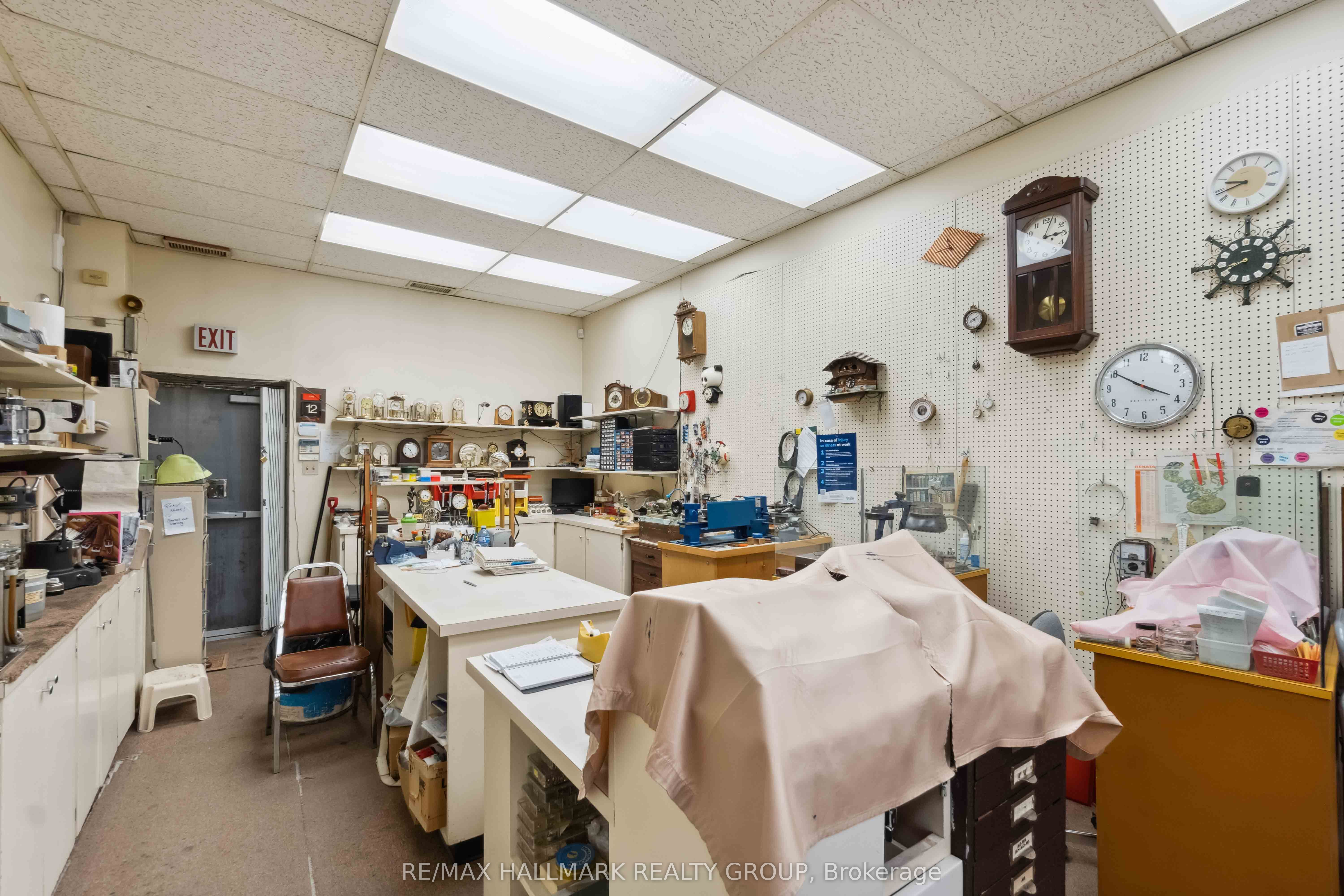 431 Bank Street Property Photo 8
