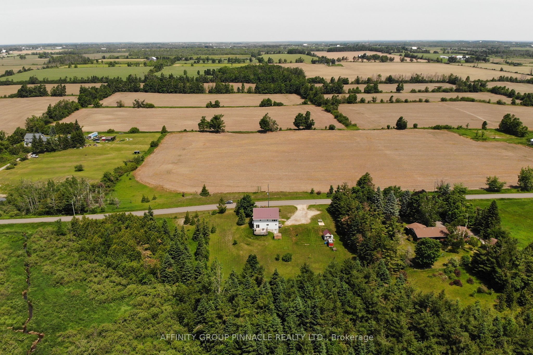 730 The Glen Road Property Photo 47