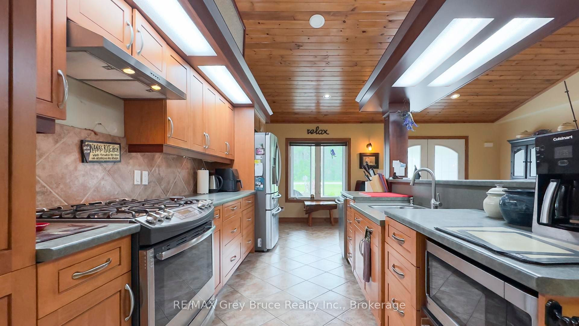 236 Bruce Street Property Photo 8