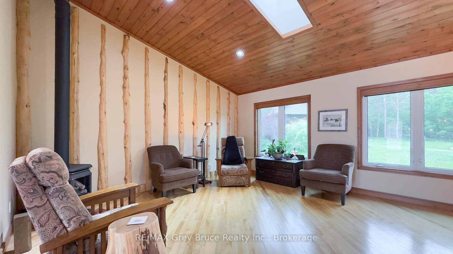 236 Bruce Street Property Photo 11