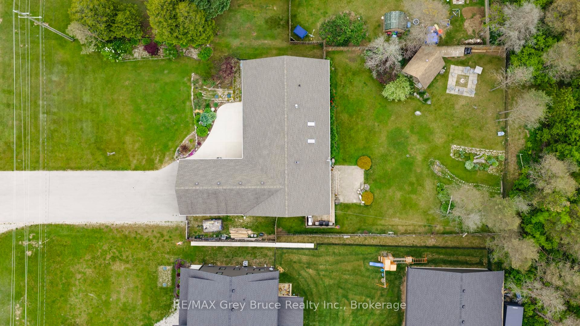 236 Bruce Street Property Photo 36