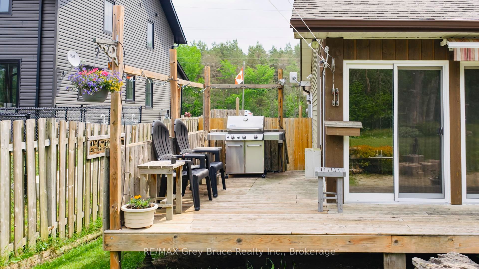 236 Bruce Street Property Photo 43