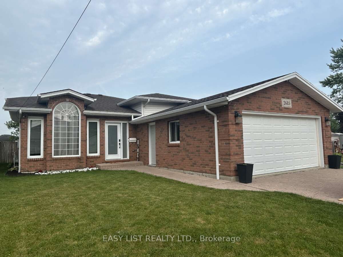 2685 Tourangeau Road Property Photo 1