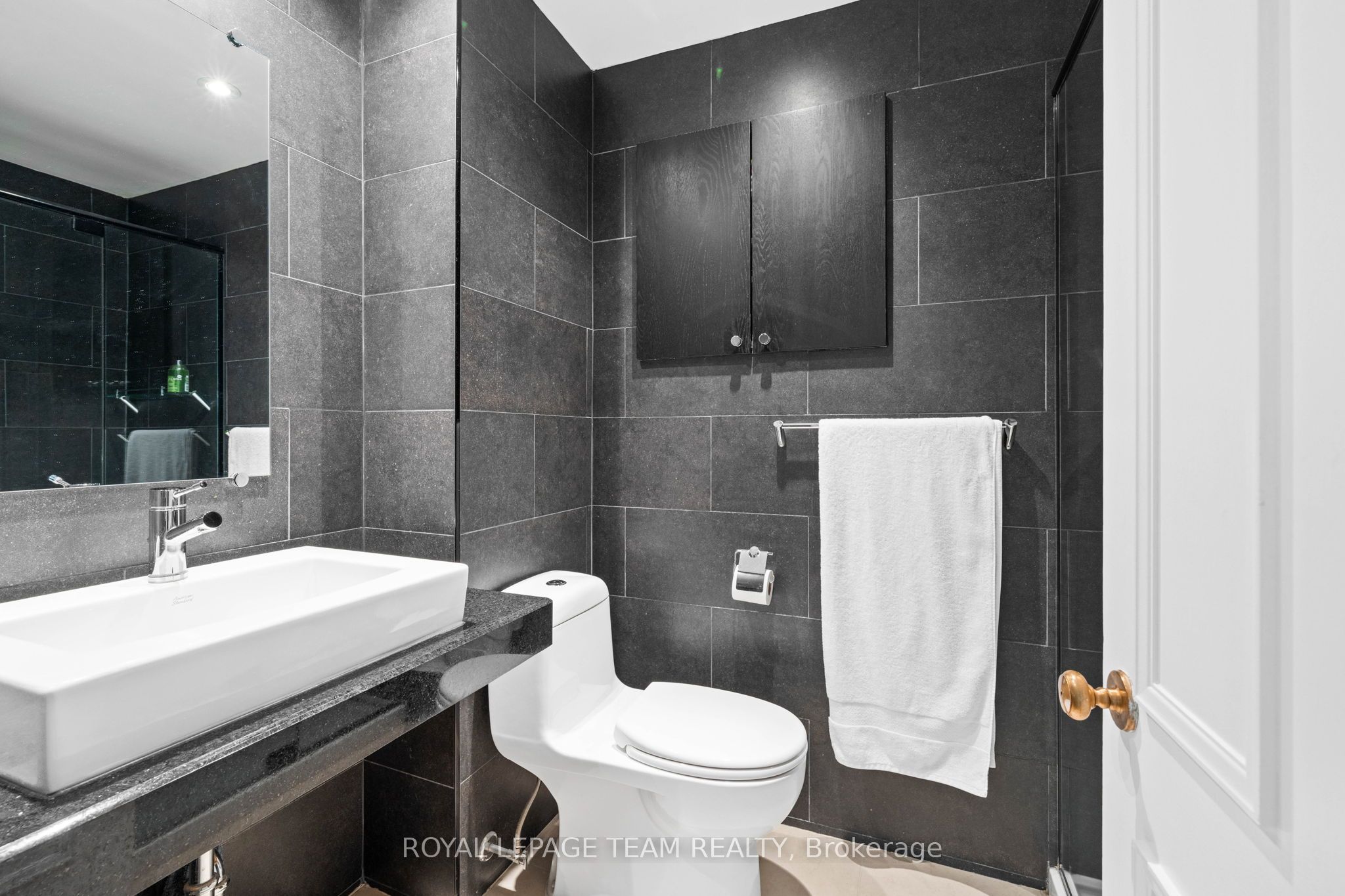 56 Ryeburn Drive Property Photo 27