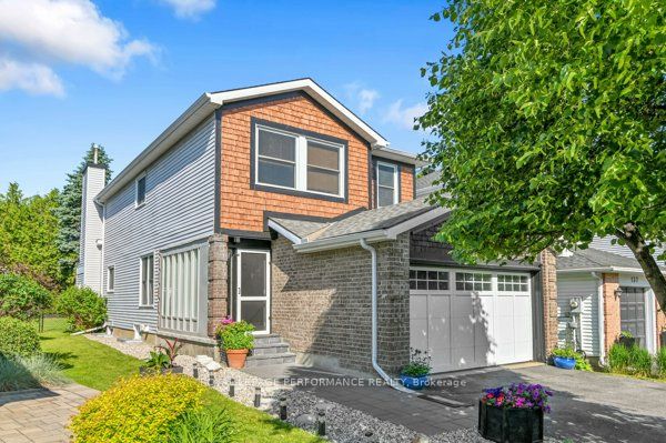 135 Acklam Terrace Property Photo 1