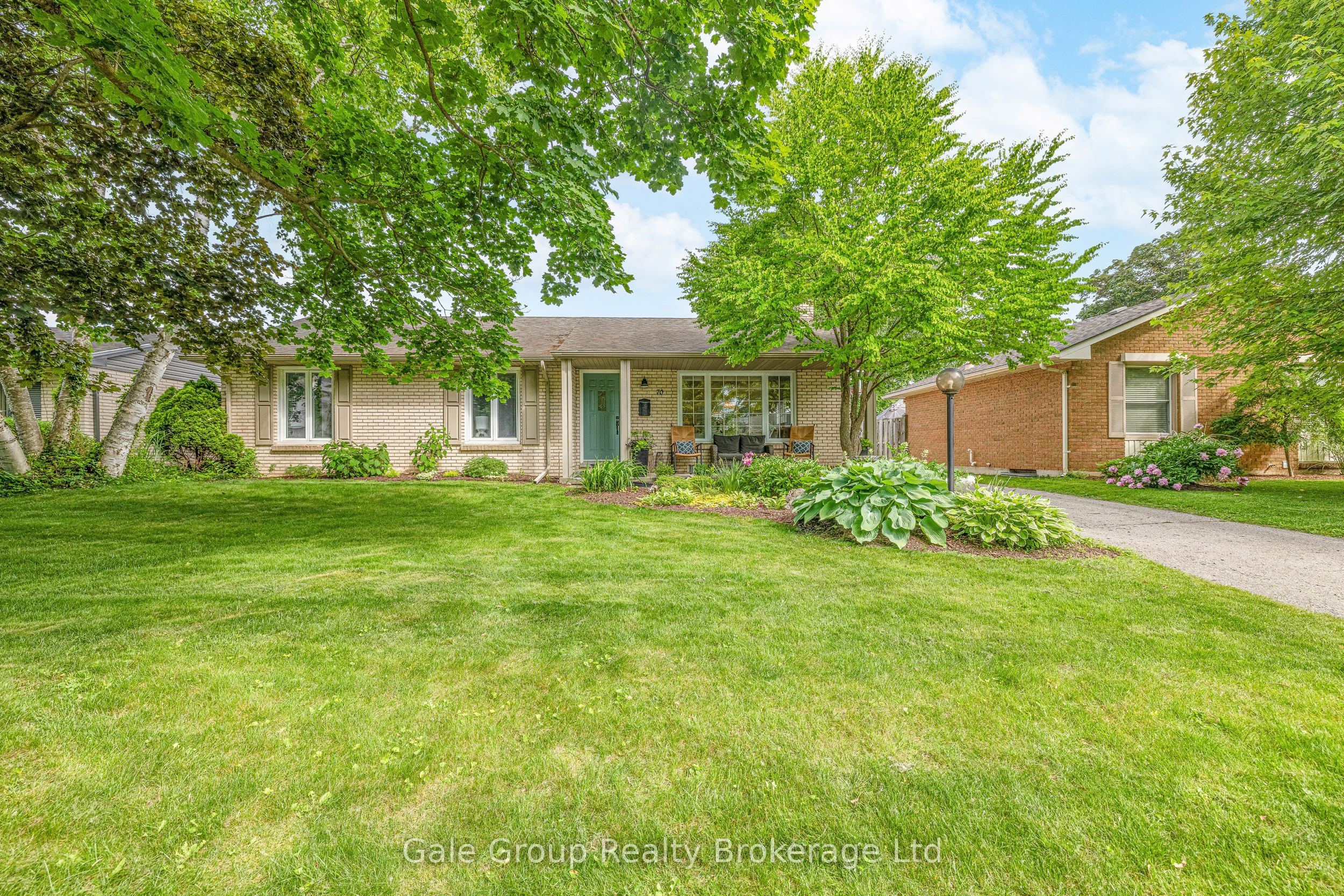 70 Glenburnie Crescent Property Photo 1