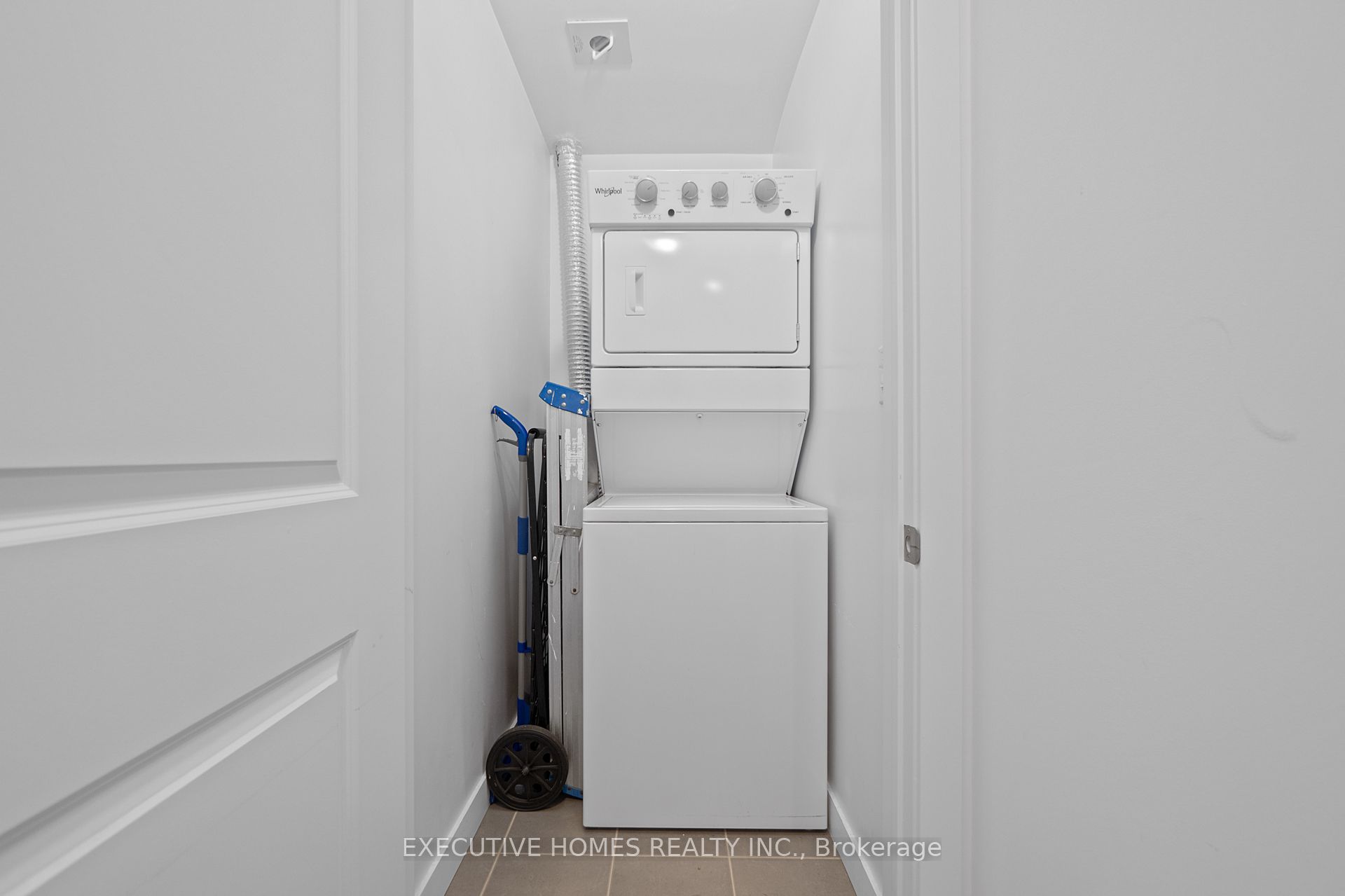 450 Dundas Street E 310 Property Photo 26