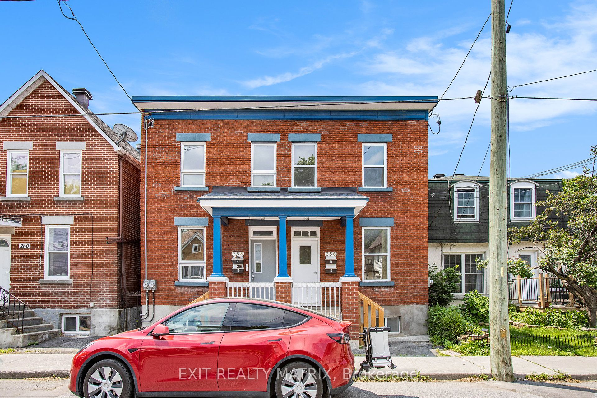 #1 - 256 Park Street Property Photo 1