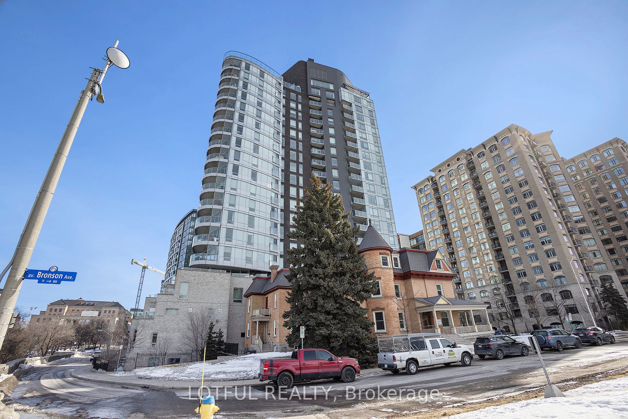 428 Sparks Street 601 Property Photo 1