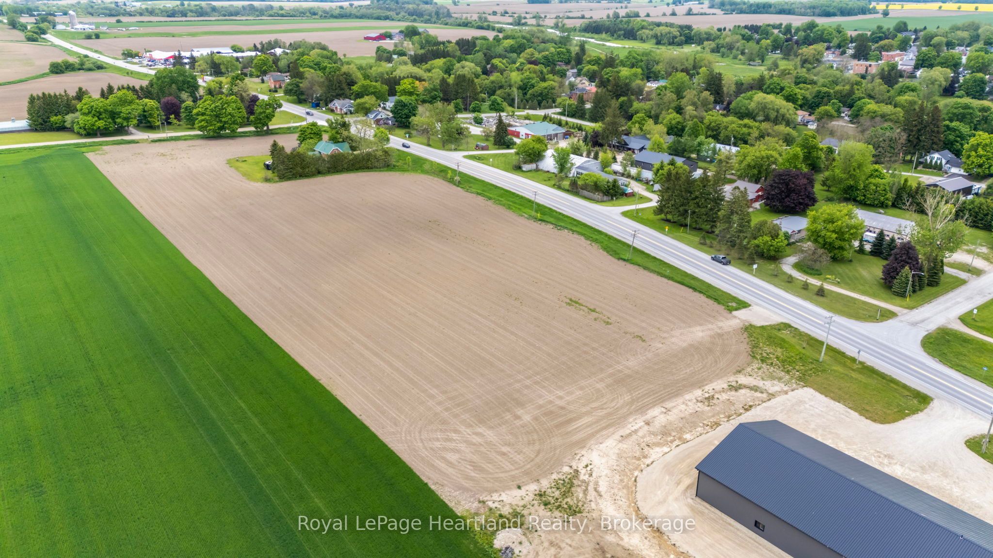 82907 Gorrie Line Property Photo 1