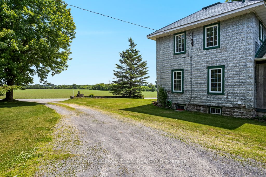 6116 Hurley Road Property Photo 6