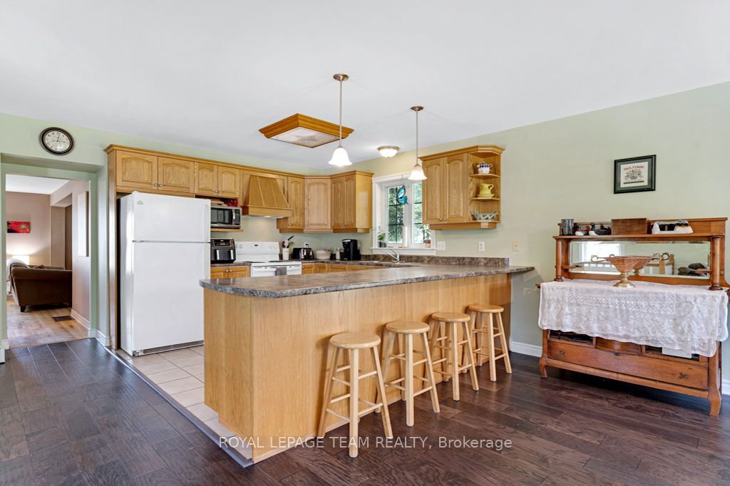 6116 Hurley Road Property Photo 13