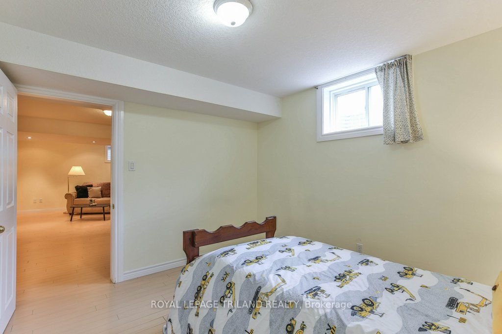 41 Greyrock Crescent Property Photo 37