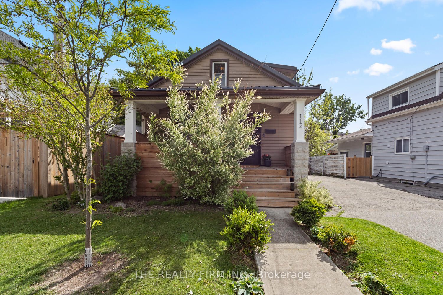 112 Edward Street Property Photo 3