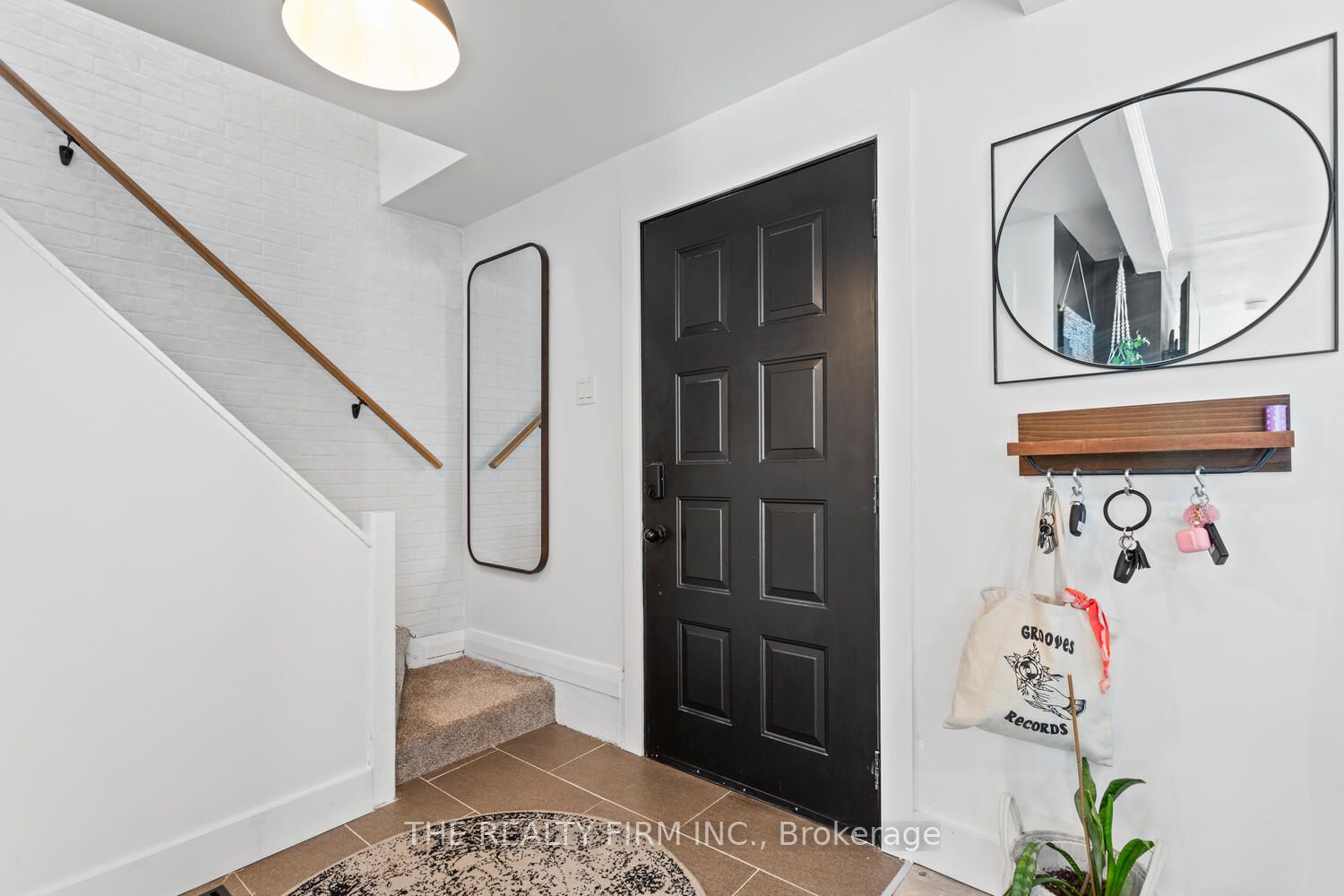 112 Edward Street Property Photo 7