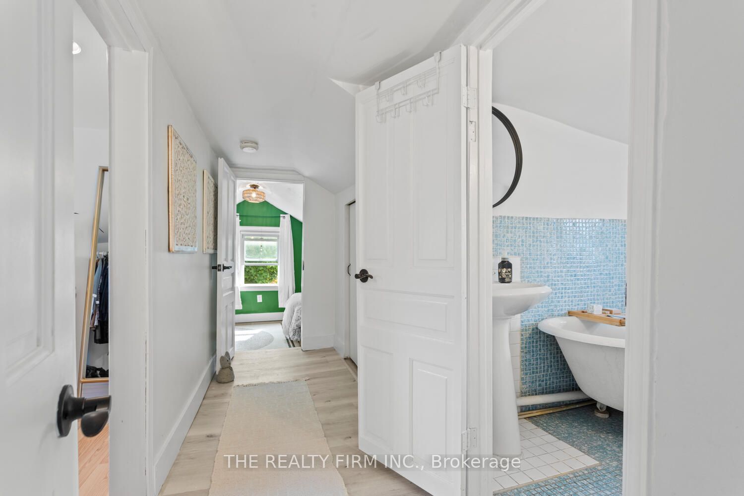 112 Edward Street Property Photo 24