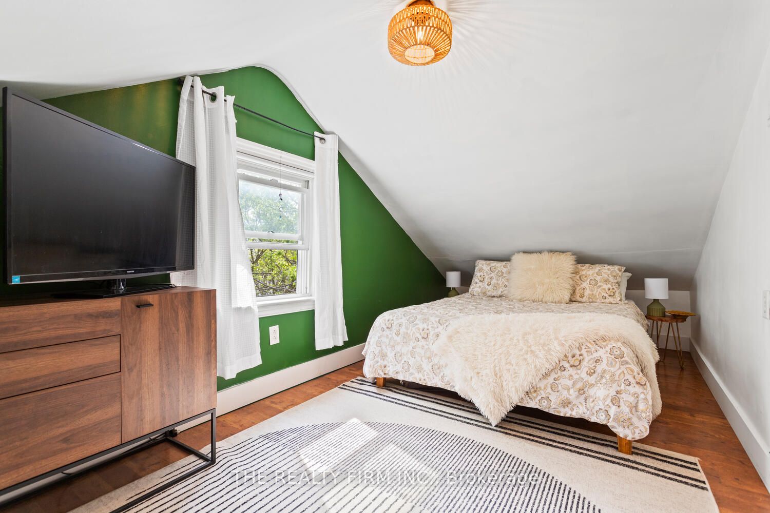 112 Edward Street Property Photo 30