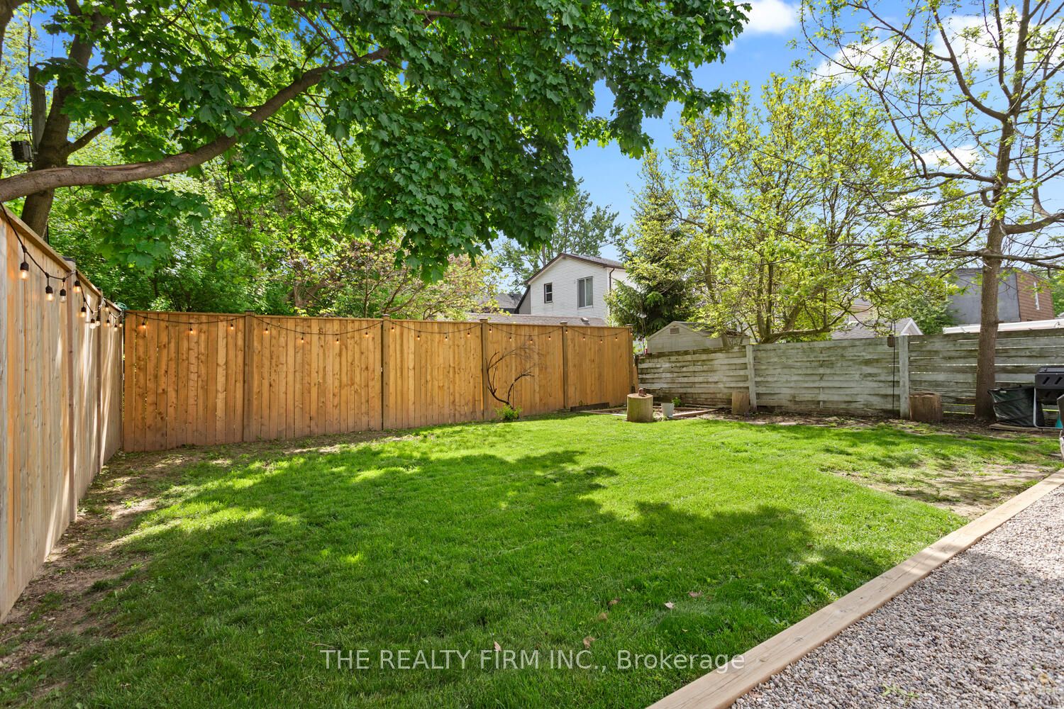 112 Edward Street Property Photo 38