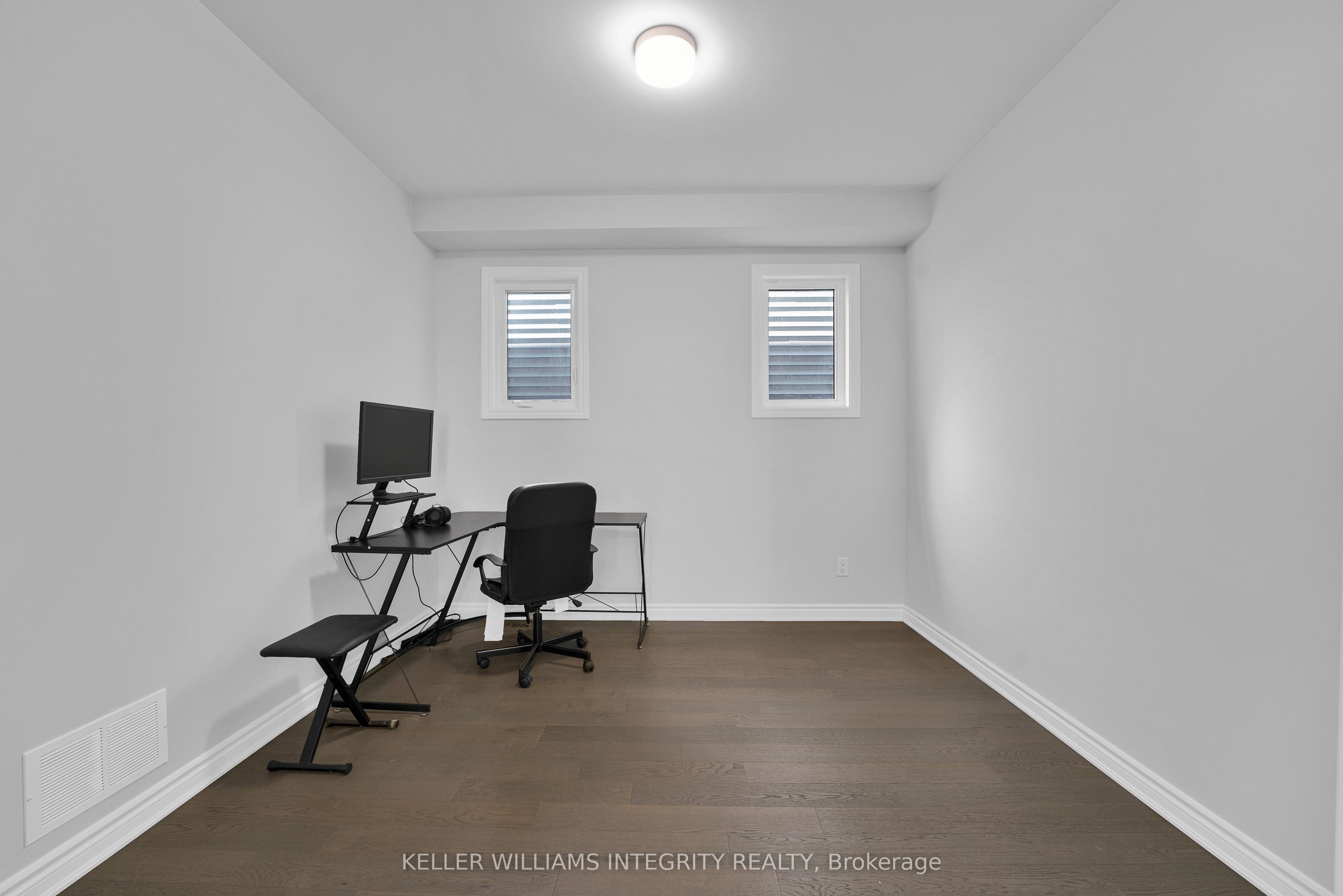 482 Alcor Terrace Property Photo 14