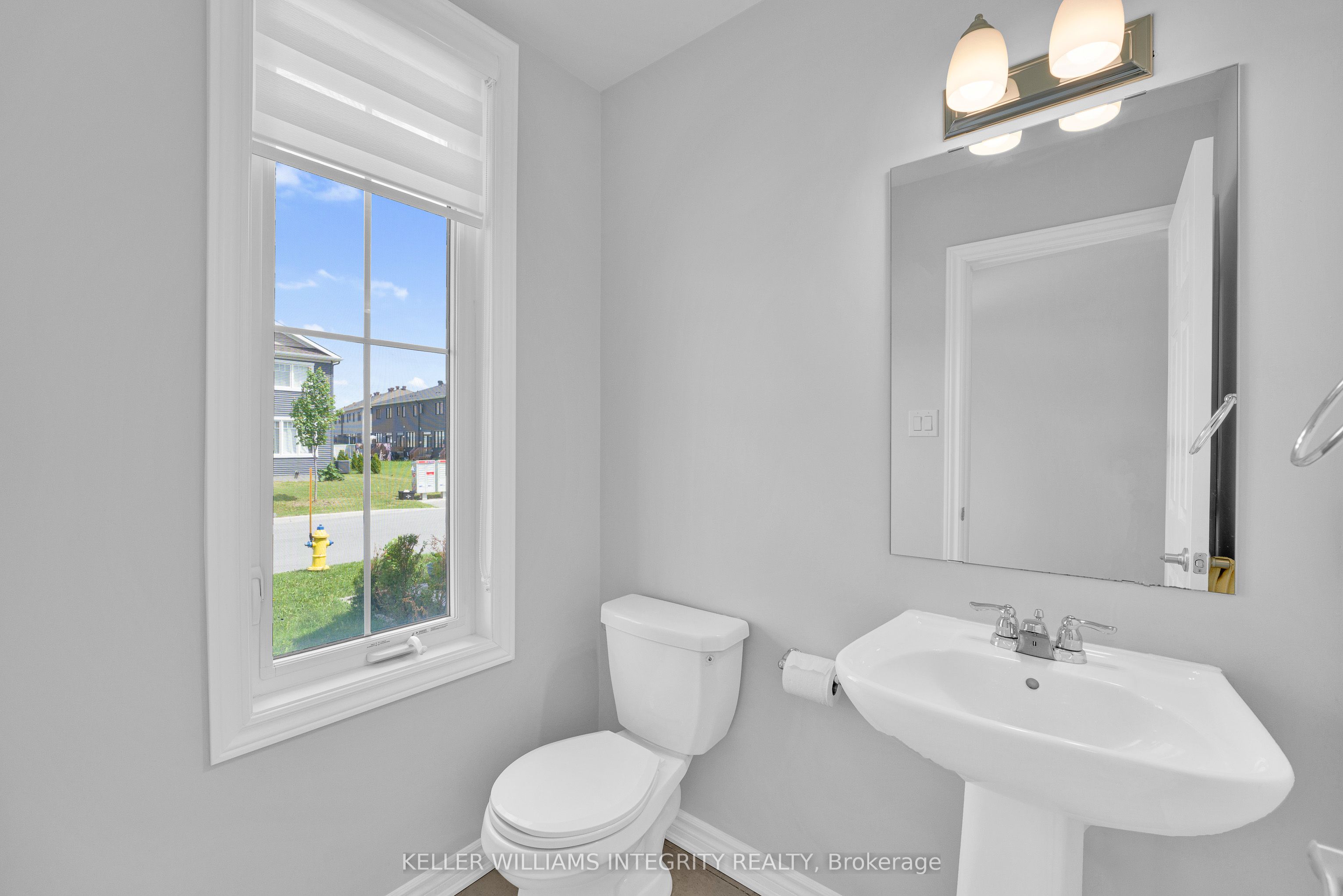 482 Alcor Terrace Property Photo 22